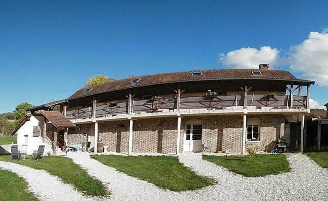 Les Gites Du Lavoir Villemoiron-en-Othe Exterior foto